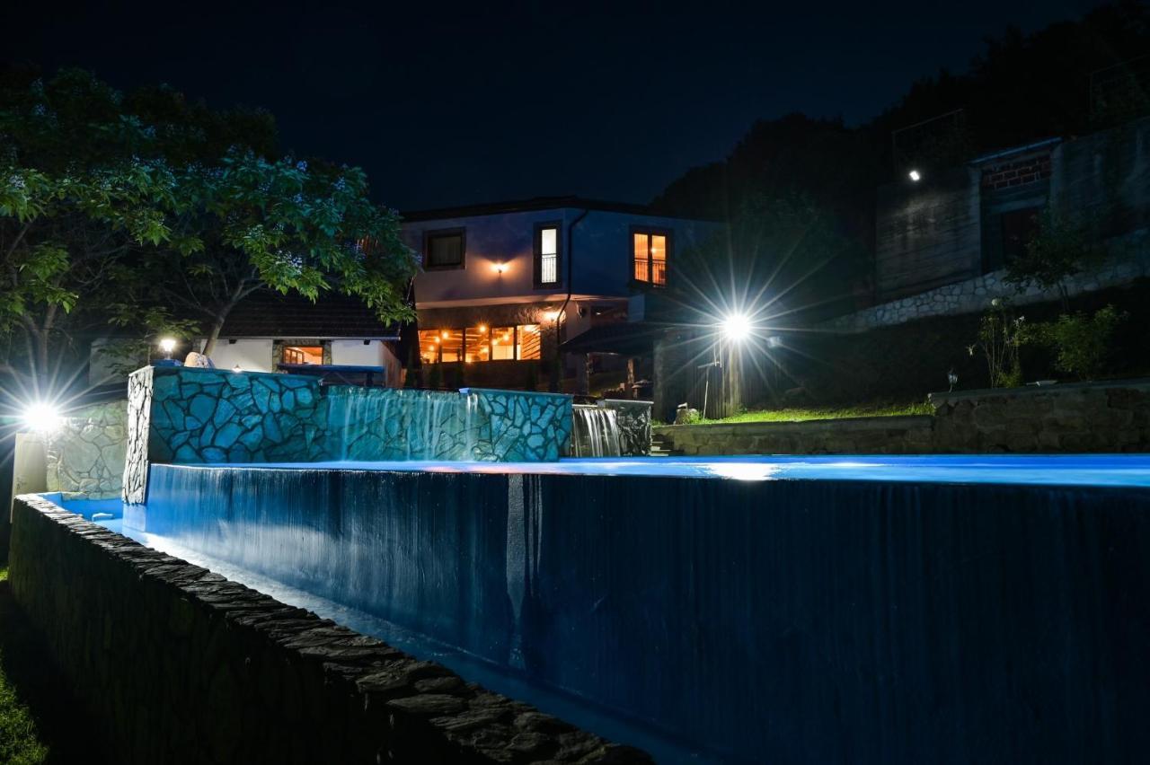 Motel Konoba Slapovi Jajce Exterior foto